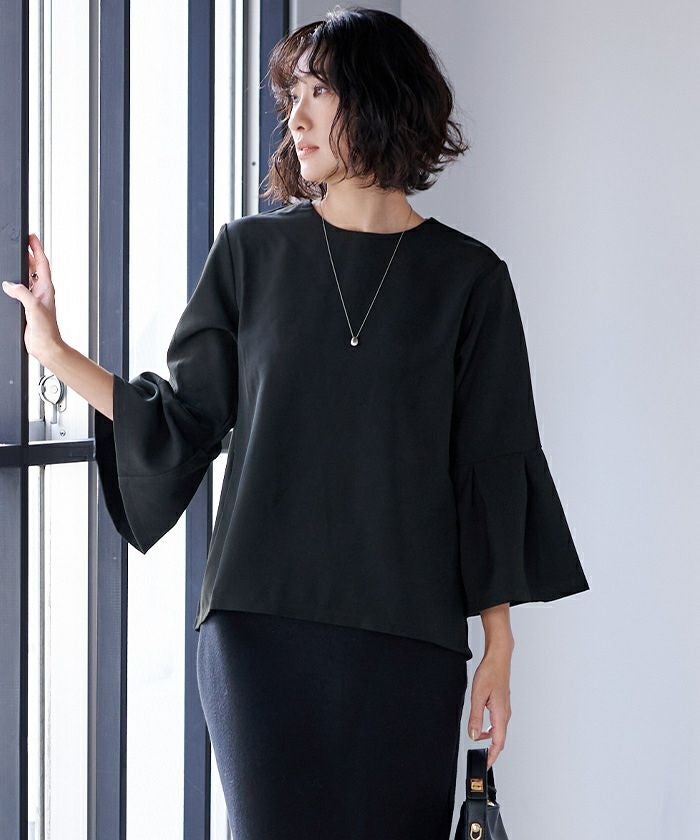 今期UR 袖切替タックスリーブブラウス♡ URBAN RESEARCH - UR 袖切替タックスリーブブラウスの通販 by