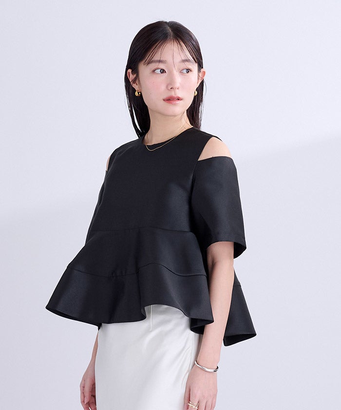 【Heve】カットオフショルダーブラウス　ネイビー ★多少のシミあり★ カットオフショルダーブラウス | ur's（ユアーズ）